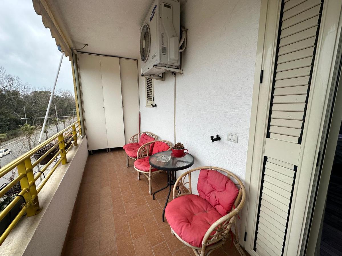 Dhoma Me Qera Ditore/javore Apartament *